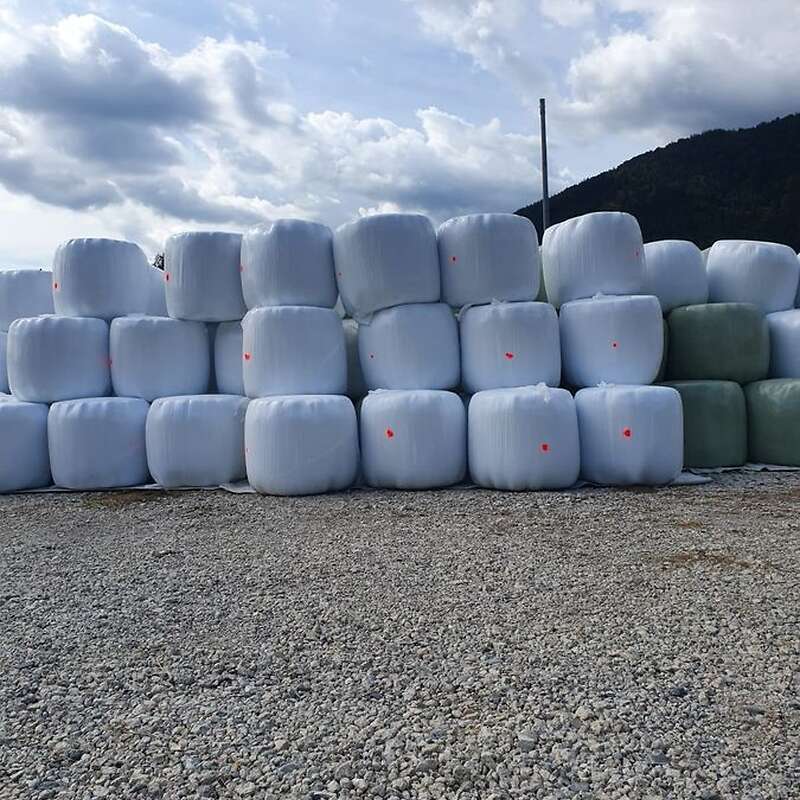Heu - Siloballen - Stroh - Luzerne - Heusilage - Bild 1